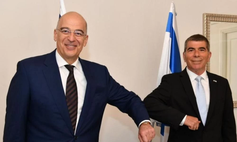 Έφτασε στο Ισραήλ ο Νίκος Δένδιας - Συναντήσεις με Νετανιάχου και Ασκενάζι